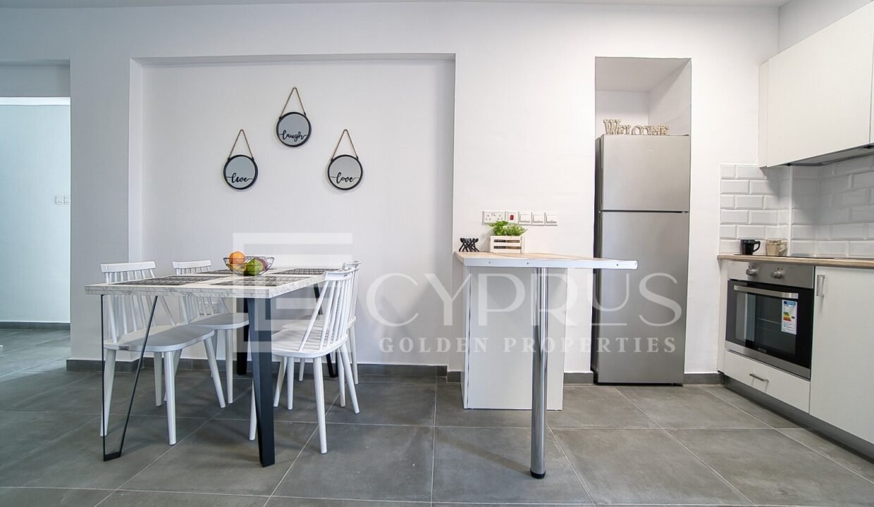 610797-detached-villa-for-sale-in-select-location_orig