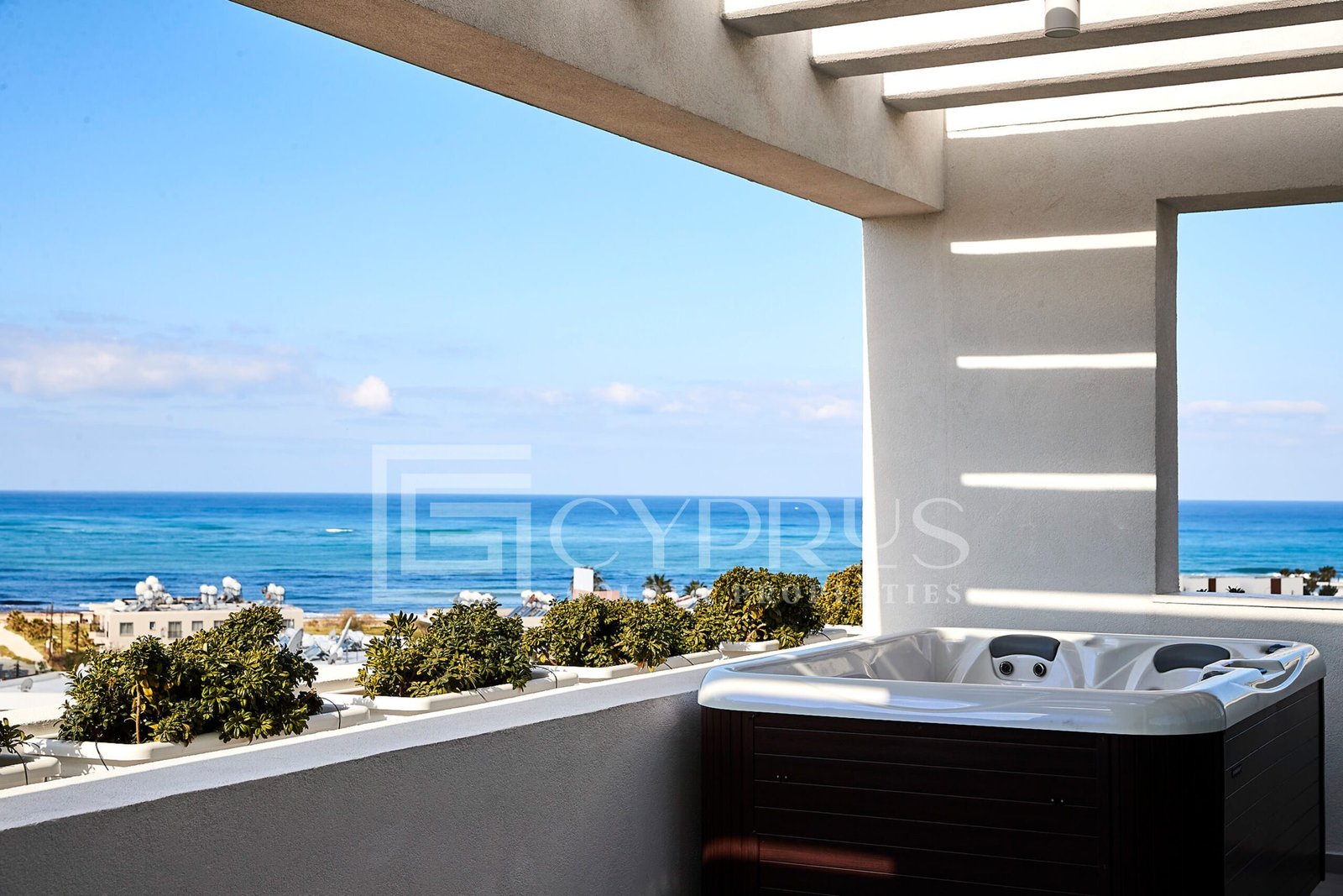 3 Bedroom Penthouse in Tombs Of the Kings, Paphos