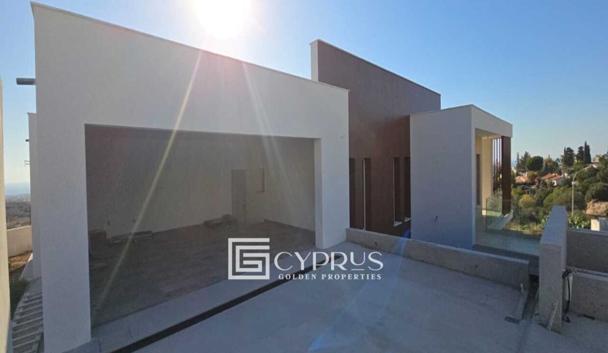 WhatsApp Image 2025-10-29 at 3.26.53 PM (2)