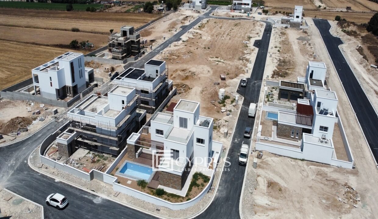 20210712_085833911_iOS