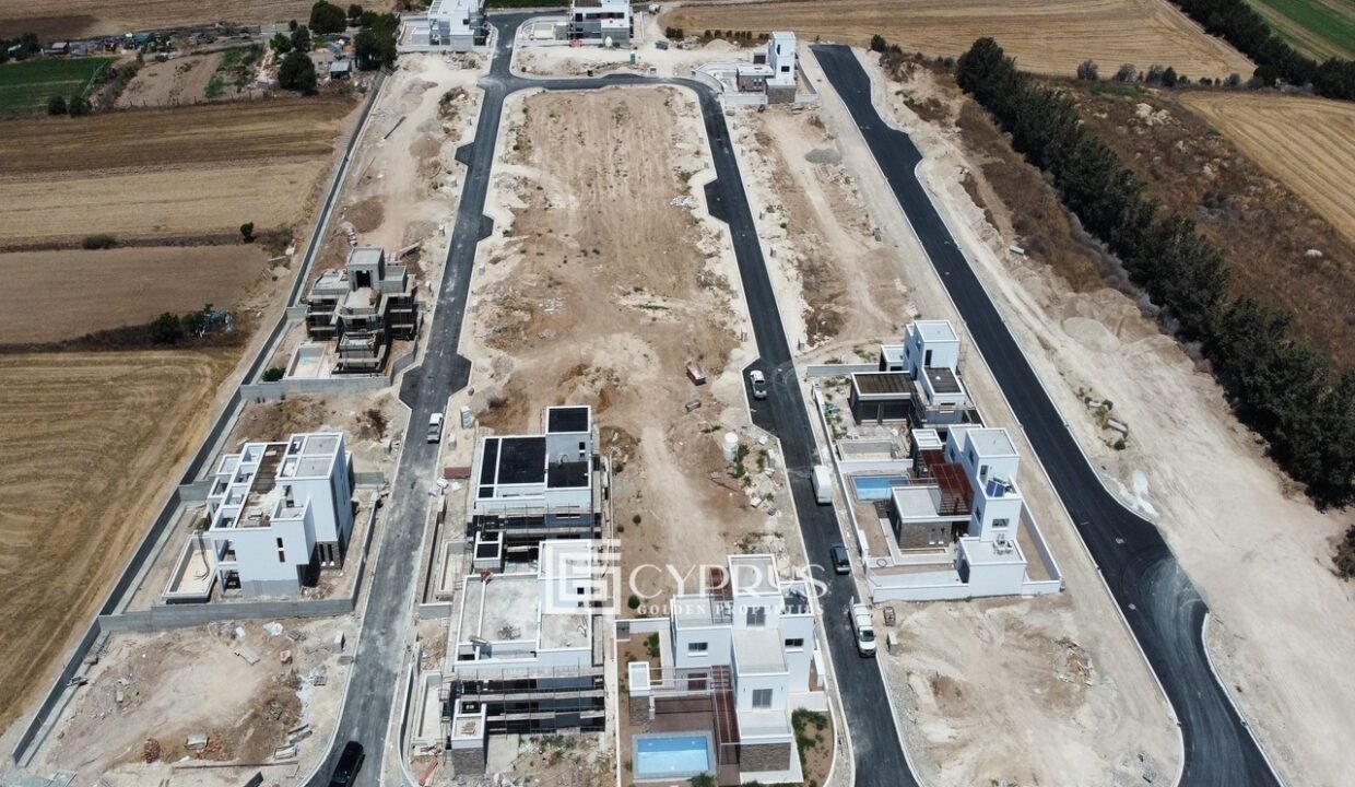 20210712_085925807_iOS