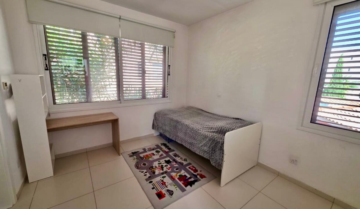 6aef65c5-4759-4061-b979-f85a22e24aa6