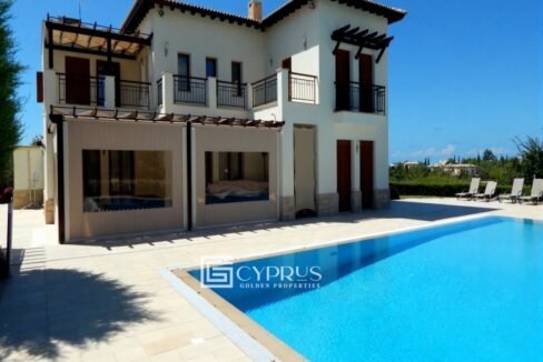 8969-villa-for-sale-in-aphrodite-hills_full.jpg