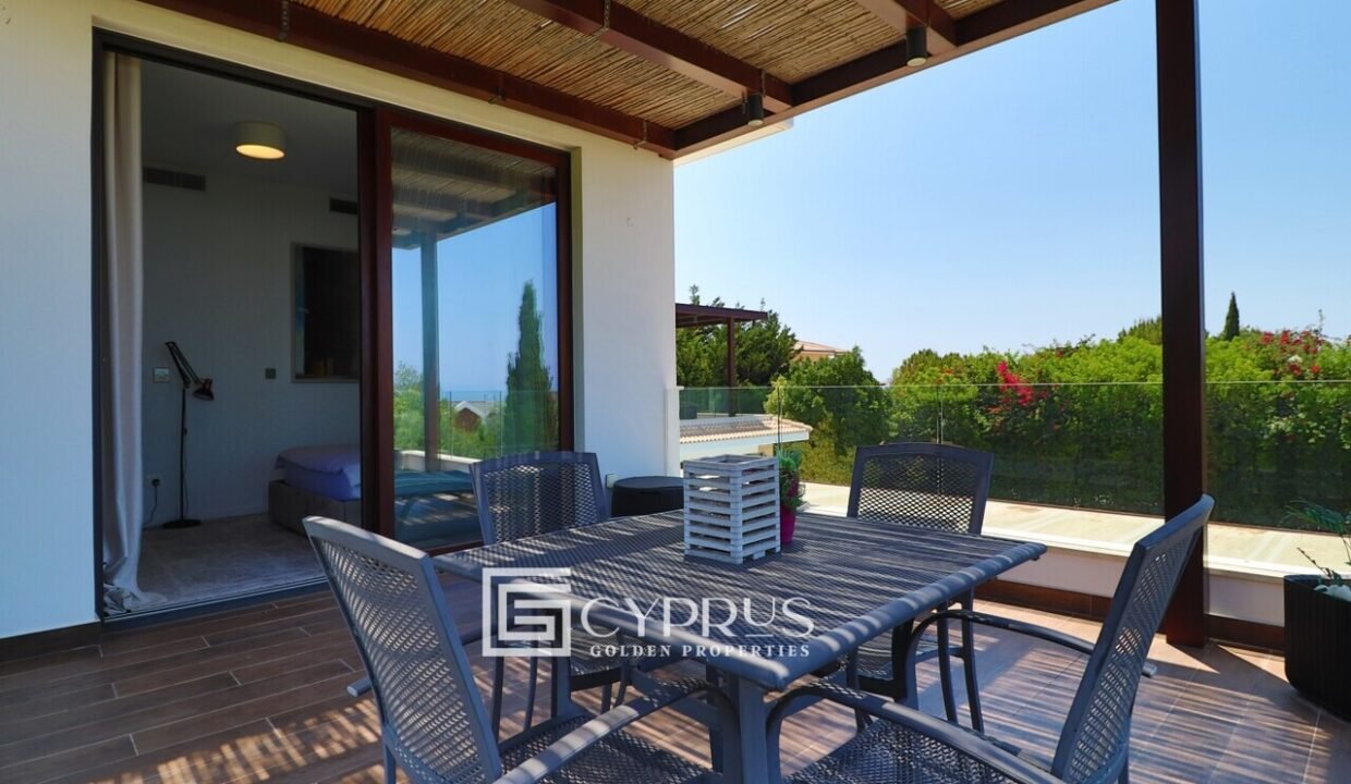 9422-villa-for-sale-in-aphrodite-hills_orig.jpg