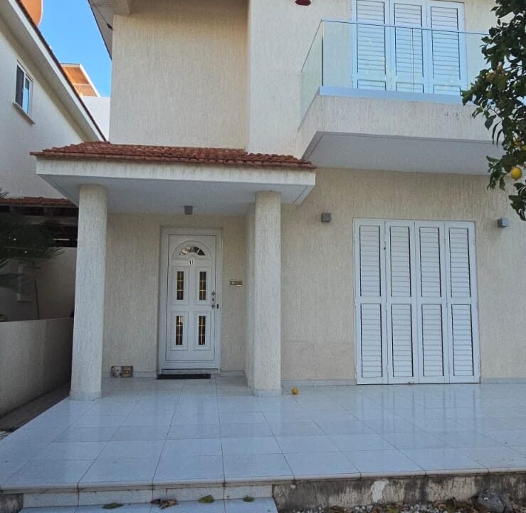 eeff549c-8a9d-4587-a5b8-1ff6a68b45d4